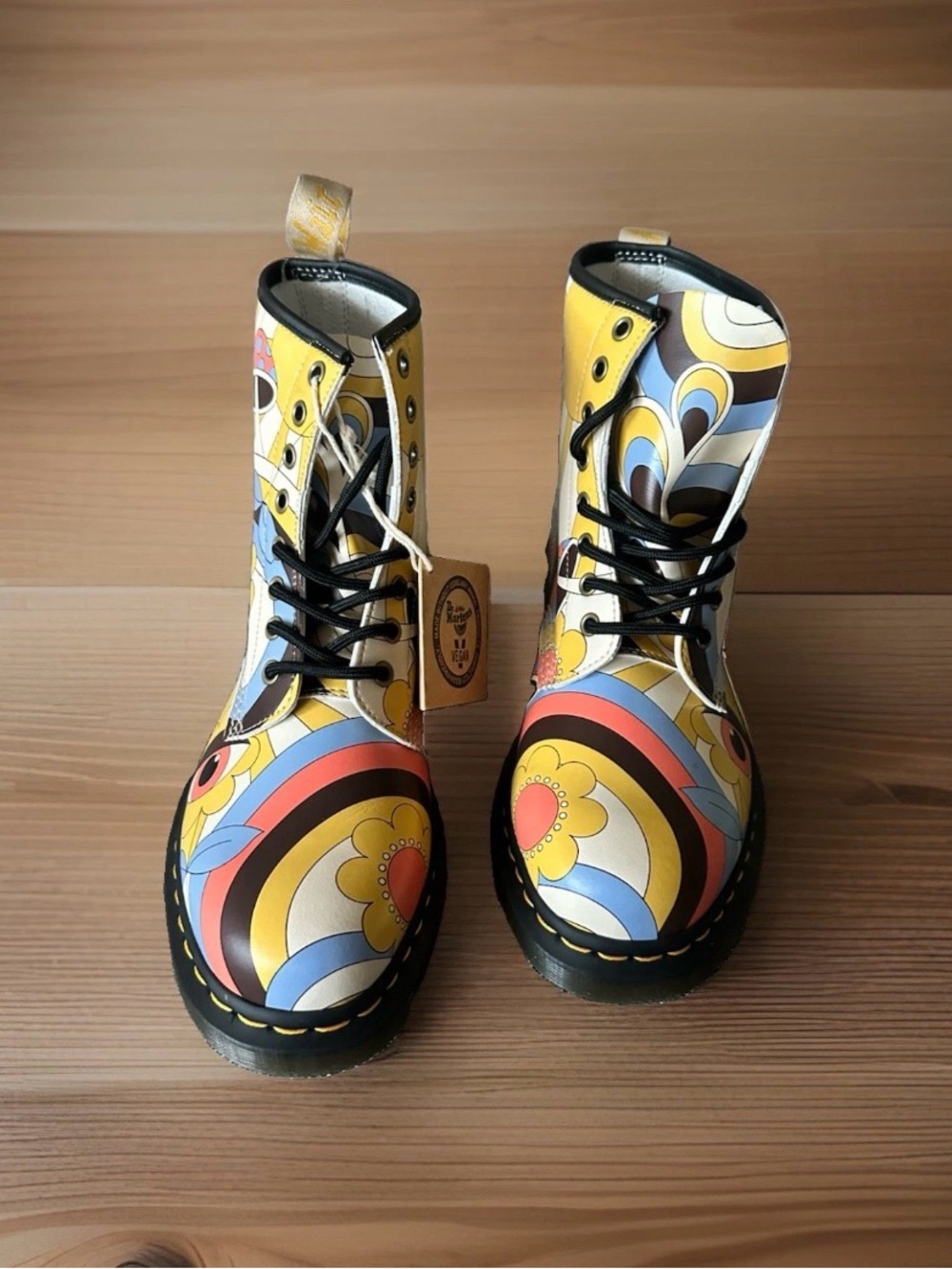Dr. Martens Vegan 1460 Retro Ray Kemble Boots Mushroom Eyeball Psychedelic NWT - Picture 3 of 7